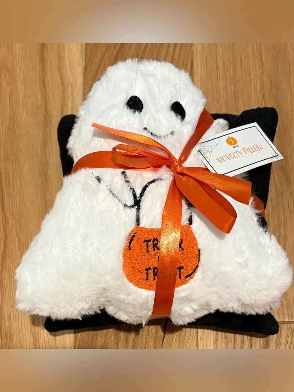 Target Bullseye Playground 2 Sets Of Halloween Pillows NWT 2026